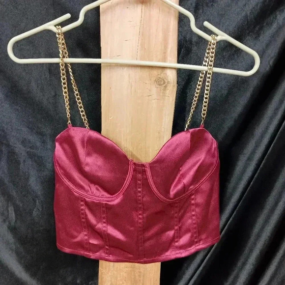 Maroon  silky crop top Sheen size small - Picture 3 of 6